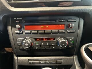 BMW X1 xDrive20d Steptronic Sport Line MoK/S&V-hjul – bild 11