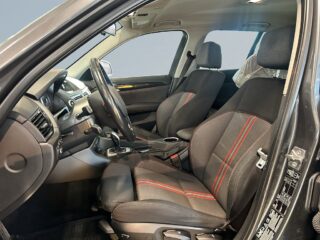 BMW X1 xDrive20d Steptronic Sport Line MoK/S&V-hjul – bild 13