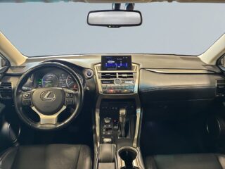 Lexus NX300h 2.5 AWD E-CVT Executive Drag Kamera Rattvärme Psens S&V – bild 8