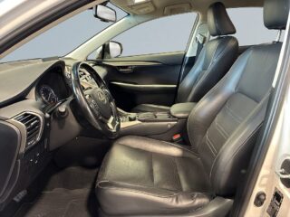 Lexus NX300h 2.5 AWD E-CVT Executive Drag Kamera Rattvärme Psens S&V – bild 7
