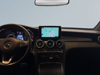 Mercedes-Benz GLC250 d Coupé 4M AMG Line Drag 360° Dvärmare Navi HuD S&V-däck – bild 11