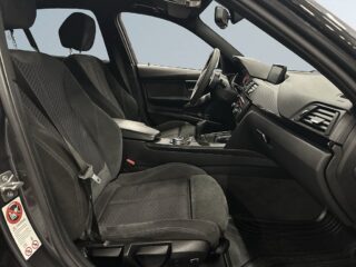 BMW 320d xDrive M Performance M Sport S&V-hjul/Navi/Drag/HiFi – bild 10