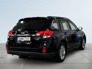 Subaru Outback 2.0 4WD Lineartronic Business Värmare Drag Kamera – bild 6