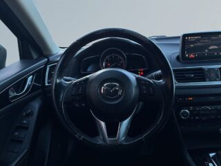 Mazda 3 Optimum BOSE/HuD/SoV-Däck/Elstol/Värmare/Psensorer/Navi – bild 9