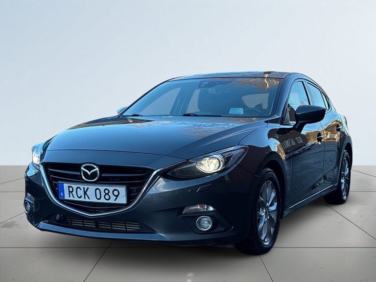 Mazda 3 Optimum BOSE/HuD/SoV-Däck/Elstol/Värmare/Psensorer/Navi