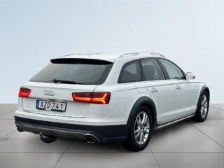 Audi A6 V6 quattro Ambition SoV-Däck/Drag/Värmare/Kamera/Psens – bild 6