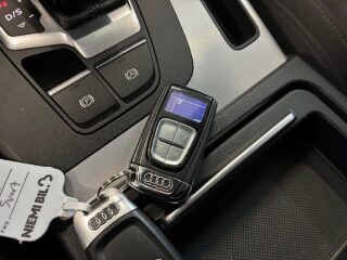 Audi Q5 40 TDI quattro S Tronic Proline S&V/Drag/Dvärm/M&KVärm – bild 24