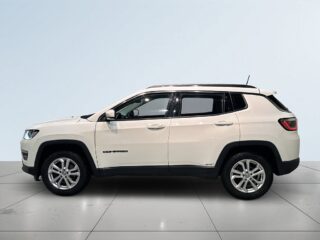 Jeep Compass 1.4 4WD 170hk Drag Mvärm Psens Carplay S/V-hjul – bild 14