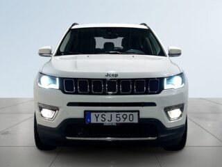 Jeep Compass 1.4 4WD 170hk Drag Mvärm Psens Carplay S/V-hjul – bild 13