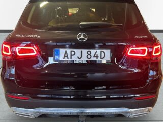 Mercedes-Benz GLC 300 e 4MATIC 9G Plug-in Hybrid MoK/Dragkrok/Backkamera – bild 12