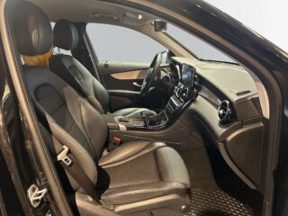 Mercedes-Benz GLC 300 e 4MATIC 9G Plug-in Hybrid MoK/Dragkrok/Backkamera – bild 10