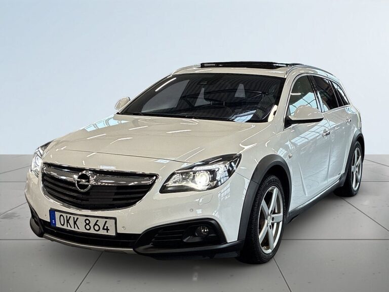 Opel Insignia Country Tourer2.0 CDTI 4x4 Business S&V/Drag/Dvärm/Pano