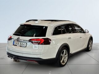 Opel Insignia Country Tourer2.0 CDTI 4×4 Business S&V/Drag/Dvärm/Pano – bild 6