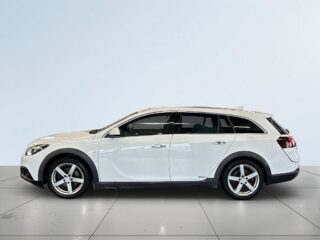 Opel Insignia Country Tourer2.0 CDTI 4×4 Business S&V/Drag/Dvärm/Pano – bild 4