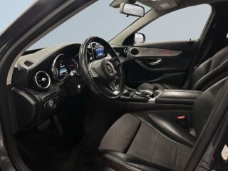 Mercedes-Benz C 220 d 220 T d Plus AMG Line S&V-hjul/Navi/Psens/Dragkrok – bild 7