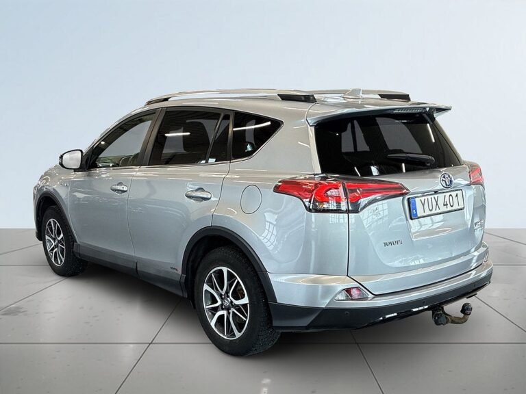 Toyota RAV4 Hybrid 2.5 AWD X-Edition S&V/Drag/M&KVärm/Kamera/Adfart