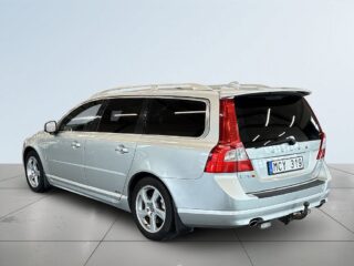 Volvo V70 D5 AWD SummumS&V/Drag/Dvärm/Glaslucka/Kamera/Fullservad – bild 5