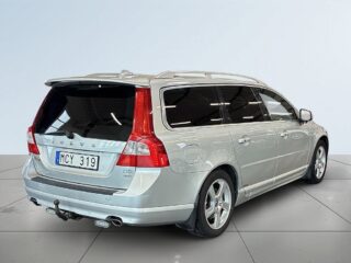 Volvo V70 D5 AWD SummumS&V/Drag/Dvärm/Glaslucka/Kamera/Fullservad – bild 6