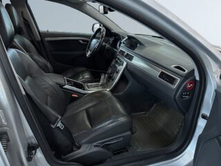 Volvo V70 D5 AWD SummumS&V/Drag/Dvärm/Glaslucka/Kamera/Fullservad – bild 10