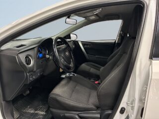 Toyota Auris Touring Sports 1.6 Ed Feel Kamera/Drag/Mvärm/S&V-däck – bild 7