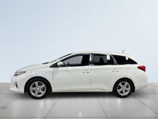 Toyota Auris Touring Sports 1.6 Ed Feel Kamera/Drag/Mvärm/S&V-däck – bild 4