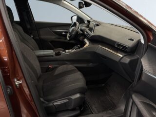 Peugeot 5008 1.2 PureTech 130 EAT /7-SITS/ S&V-Hjul/Backkamera/Psens – bild 10