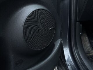 Hyundai Kona 64 kWh Essential Drag/SoV-Däck/KRELL/Elstol/Rattvärm – bild 18