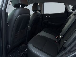 Hyundai Kona 64 kWh Essential Drag/SoV-Däck/KRELL/Elstol/Rattvärm – bild 13