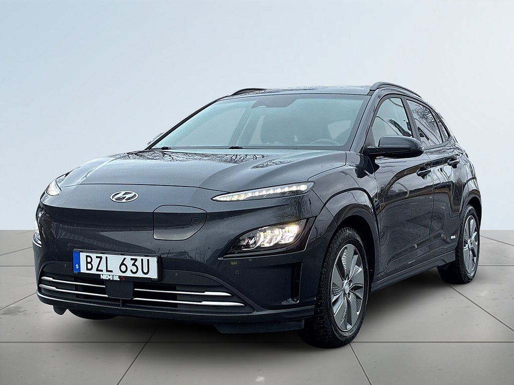 Hyundai Kona 64 kWh Essential Drag/SoV-Däck/KRELL/Elstol/Rattvärm