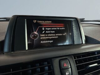 BMW 116i 5-dörrars M Sport S&V/Hjul/Psens/Bluetooth/M&KVärmare – bild 15