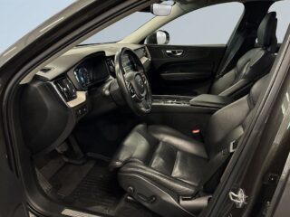 Volvo XC60 D5 AWDInscription S&V/Drag/Kamera/Dvärm/Carplay/Keyless – bild 7