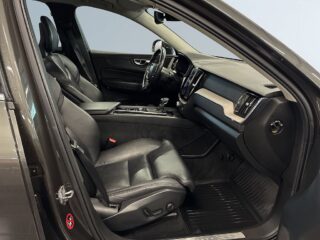 Volvo XC60 D5 AWDInscription S&V/Drag/Kamera/Dvärm/Carplay/Keyless – bild 10