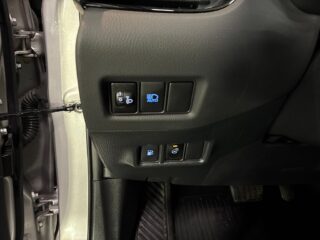 Toyota C-HR Hybrid CVT X-Edition S&V/Backkamera/AdaptivF/Rattvärme – bild 21
