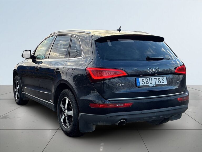 Audi Q5 2.0 TDI AWD SoV-Däck/MoK-Värmare/Adapt-FartH/P-Sensorer