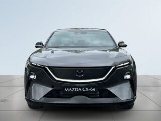 Mazda CX-6e LAGERBIL 78 kWh Takumi Plus KAMPANJ- GRATIS VINTERHJUL – bild 2