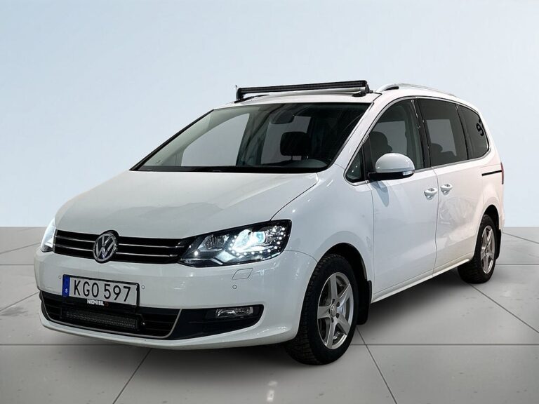 Volkswagen Sharan 7-sits 2.0 TDI 4M Drag Pvärm Carplay Pano Kamera SoV