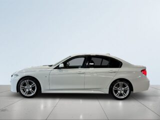 BMW 320i xDrive Sedan Aut M Sport Drag Cockpit Navi Skinn S&V – bild 4