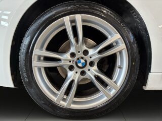 BMW 320i xDrive Sedan Aut M Sport Drag Cockpit Navi Skinn S&V – bild 14