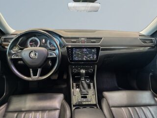 Skoda Superb 2.0 TDI 4×4 Business Edition L&K S&V/Drag/Kamera/Dvärm – bild 8