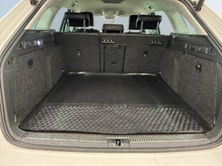 Skoda Superb 2.0 TDI 4×4 Business Edition L&K S&V/Drag/Kamera/Dvärm – bild 12