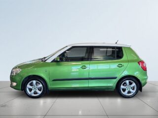 Skoda Fabia 1.2 TSI EleganceS&V/M&KVärm/Psens/Billig skatt/3Brukare – bild 4