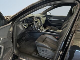 Audi Q8 e-tron 55 quattro S&V/360Kamera/Pano/Drag/B&O/Elstolar/MOMS – bild 7