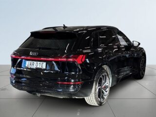Audi Q8 e-tron 55 quattro S&V/360Kamera/Pano/Drag/B&O/Elstolar/MOMS – bild 6