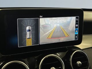 Mercedes-Benz C 300 e 300T e 9G-Tronic AMGLine S&V/Drag/Kamera/Pvärm/NYSERVAD – bild 11