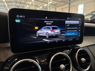 Mercedes-Benz C 300 e 300T e 9G-Tronic AMGLine S&V/Drag/Kamera/Pvärm/NYSERVAD – bild 25