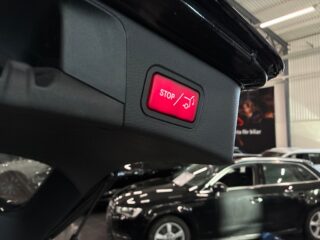 Mercedes-Benz C 300 e 300T e 9G-Tronic AMGLine S&V/Drag/Kamera/Pvärm/NYSERVAD – bild 18