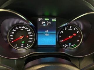 Mercedes-Benz C 300 e 300T e 9G-Tronic AMGLine S&V/Drag/Kamera/Pvärm/NYSERVAD – bild 21