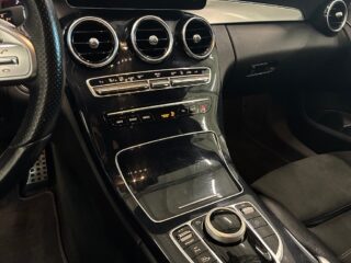 Mercedes-Benz C 300 e 300T e 9G-Tronic AMGLine S&V/Drag/Kamera/Pvärm/NYSERVAD – bild 22