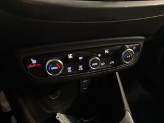 Opel Crossland 1.2 Turbo S&V/Drag/Backkamera/Carplay/Rattvärme/Navi – bild 24
