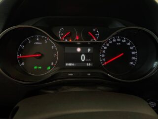 Opel Crossland 1.2 Turbo S&V/Drag/Backkamera/Carplay/Rattvärme/Navi – bild 20